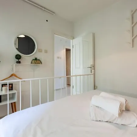 Cihangir Apartmenst *
