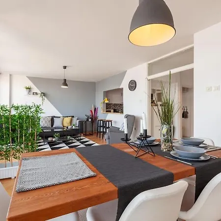 شقة Cihangir Apartmenst اسطنبول